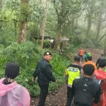 Dingin Gunung Abang, Pendaki Remaja 16 Tahun Alami Hipotermia