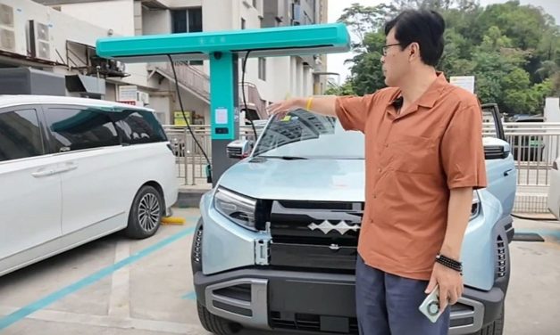 Teknologi Canggih BYD Fast Charging Tak Sampai 10 Menit