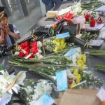 Stasiun Bekasi Timur Dipenuhi Karangan Bunga, Jadi Sorotan