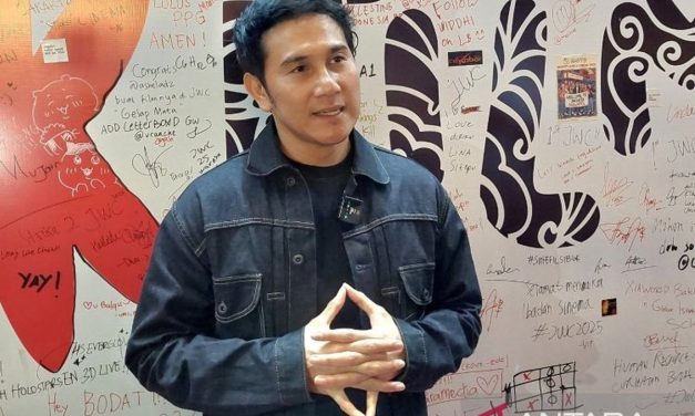 Vino G Bastian Dari Layar Lebar Hingga Jadi Aktor Top Indonesia