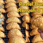 Makanan Ringan Indonesia Pastel Berbentuk Setengah Lingkaran