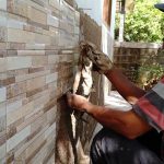 Sangat Estetis! Keramik Batu Alam Untuk Dinding Depan Rumah
